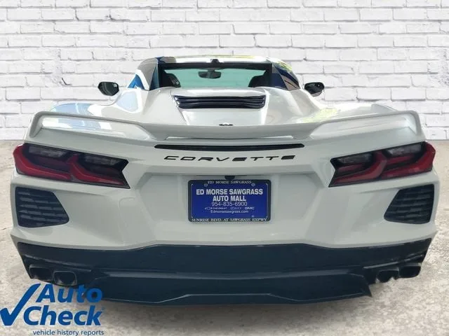 2021 Chevrolet Corvette Stingray 2LT photo 3