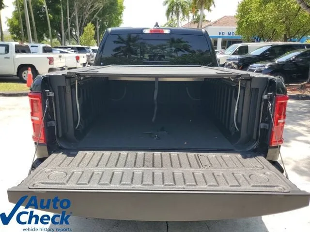 2025 RAM 1500 Longhorn photo 12