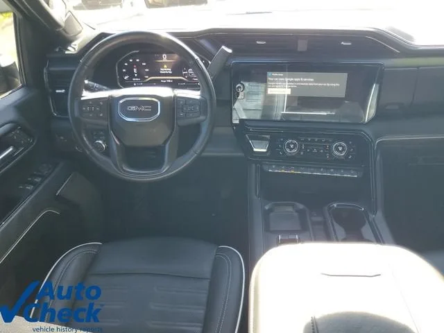 2025 GMC Sierra 2500 HD AT4X photo 14