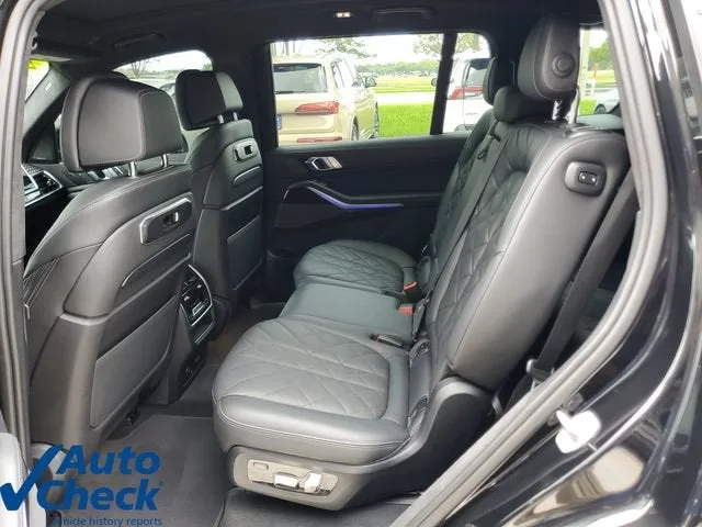 2024 BMW X7 xDrive40i photo 13