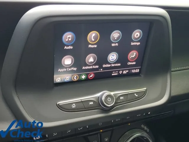 2021 Chevrolet Camaro LT1 photo 22