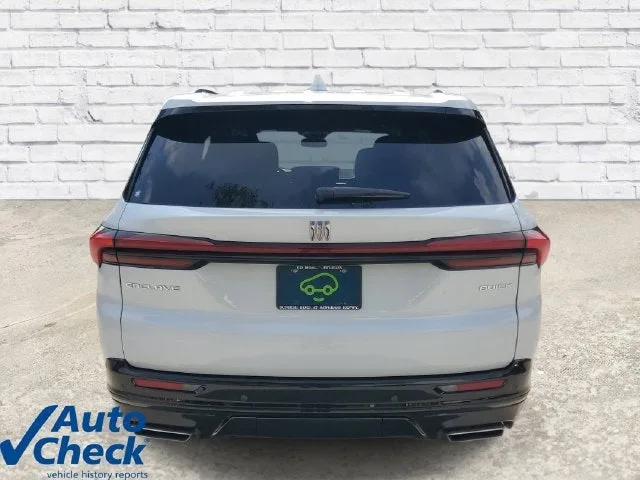 2026 Buick Enclave Sport Touring photo 3