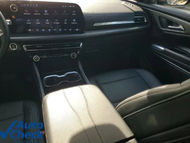 2026 Chevrolet Traverse LT photo 16