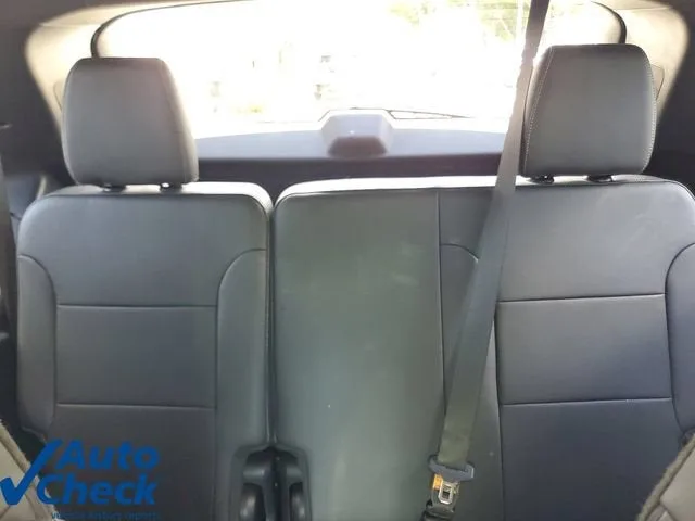2023 Chevrolet Traverse LT Leather photo 12