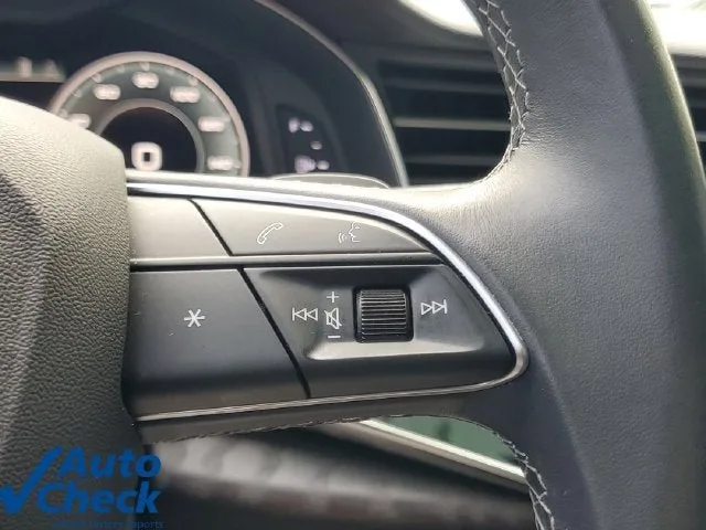 2021 Audi Q8 Premium Plus 55 TFSI quattro Tiptronic photo 25