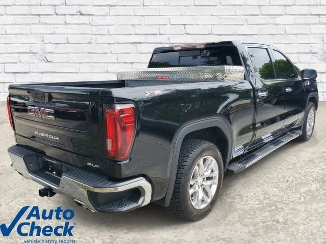 2021 GMC Sierra 1500 SLT photo 4