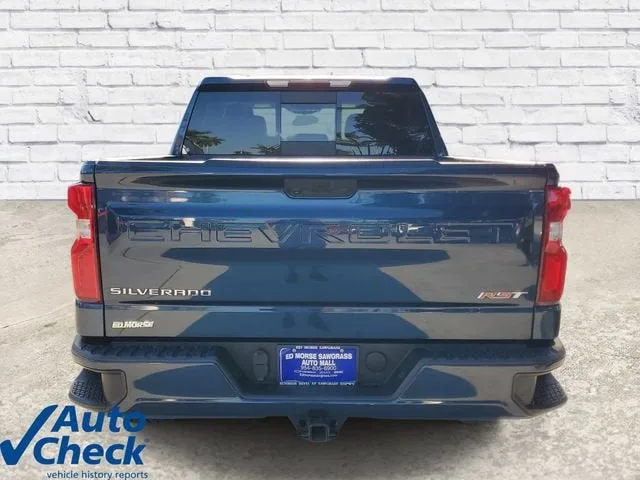 2022 Chevrolet Silverado 1500 RST photo 3