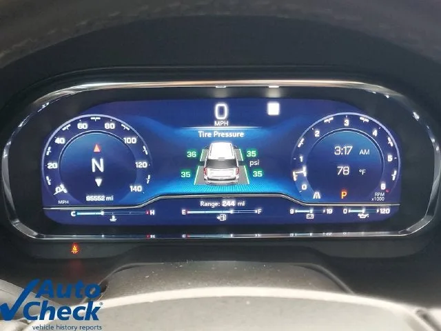2022 Chevrolet Tahoe LT photo 24