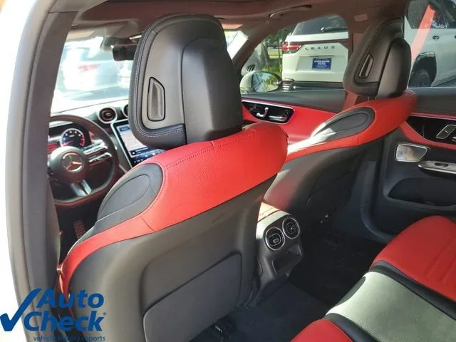 2024 Mercedes-Benz GLC 300 SUV photo 12
