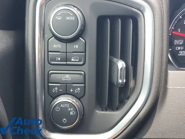 2020 Chevrolet Silverado 1500 LT photo 27
