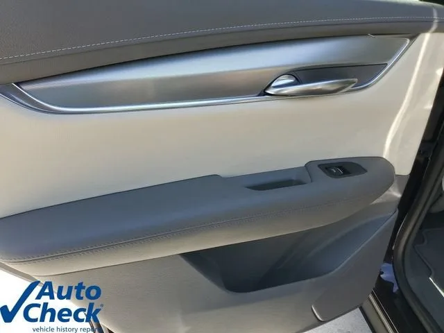 2021 Cadillac XT5 FWD Premium Luxury photo 14