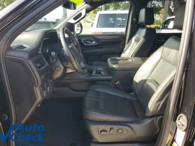 2023 Chevrolet Suburban RST photo 19