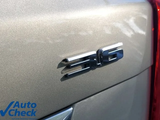 2017 Cadillac XT5 Luxury FWD photo 9