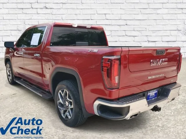 2024 GMC Sierra 1500 SLT photo 6