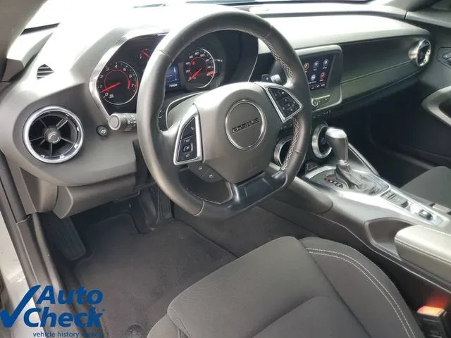 2021 Chevrolet Camaro LT1 photo 16