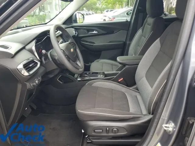 2022 Chevrolet Trailblazer LT photo 17