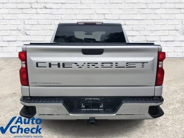2020 Chevrolet Silverado 1500 LT photo 3