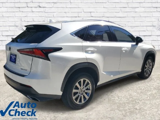 2021 Lexus NX 300 NX 300 photo 4