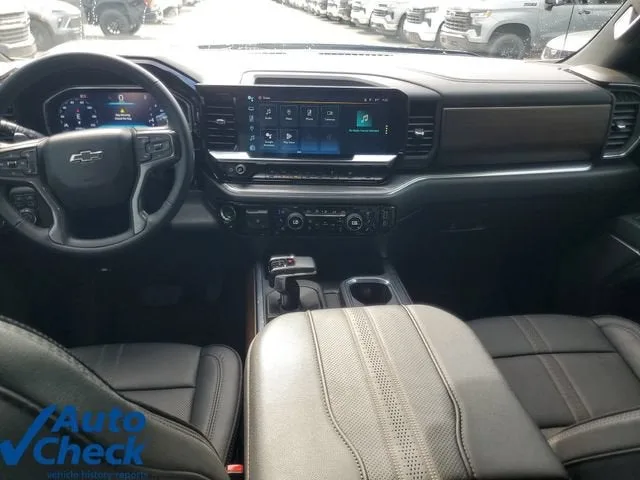 2024 Chevrolet Silverado 1500 High Country photo 14