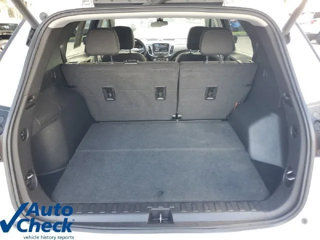 2024 Chevrolet Equinox LT photo 9