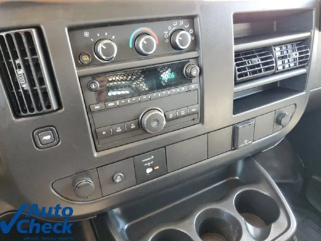 2025 Chevrolet Express Cargo WT photo 19