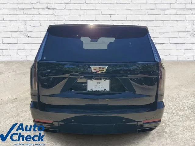 2025 Cadillac Escalade Sport Platinum photo 3