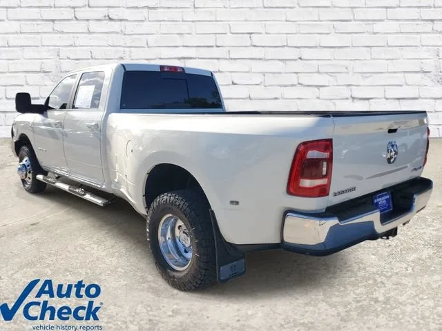 2023 RAM 3500 Laramie Crew Cab 4x4 8' Box photo 2