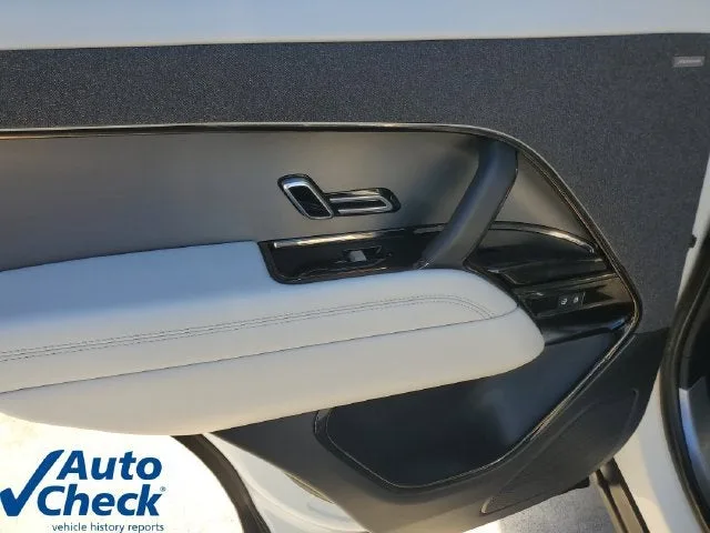 2023 Land Rover Range Rover Sport SE photo 13