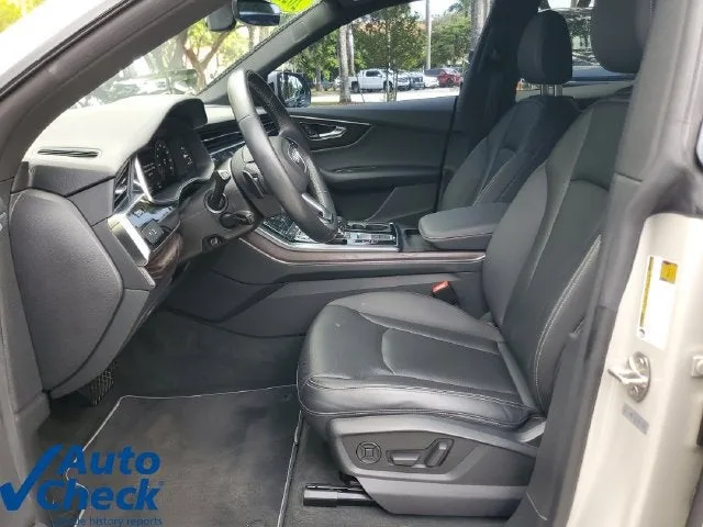 2021 Audi Q8 Premium Plus 55 TFSI quattro Tiptronic photo 19