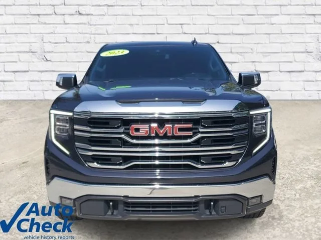 2023 GMC Sierra 1500 SLT photo 6