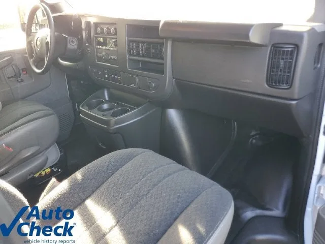 2025 Chevrolet Express Cargo WT photo 11