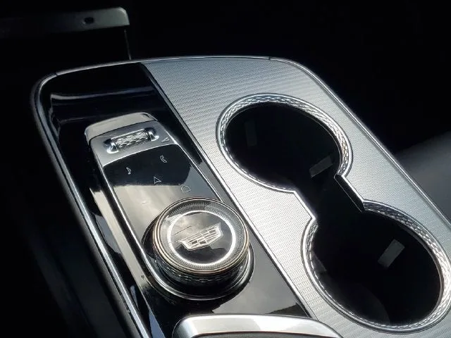 2024 Cadillac LYRIQ Tech photo 24