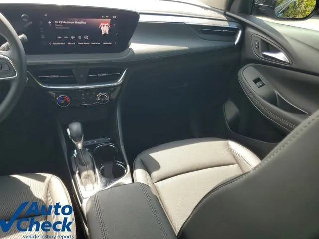 2024 Buick Encore GX Sport Touring photo 15