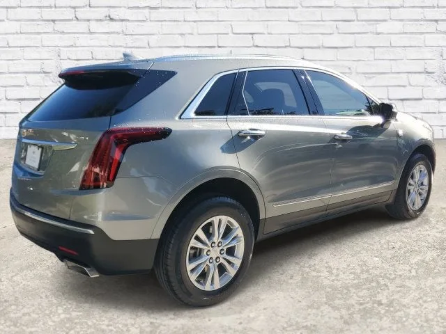 2023 Cadillac XT5 FWD Luxury photo 4