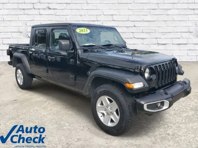 2023 Jeep Gladiator Sport S 4x4 photo 5