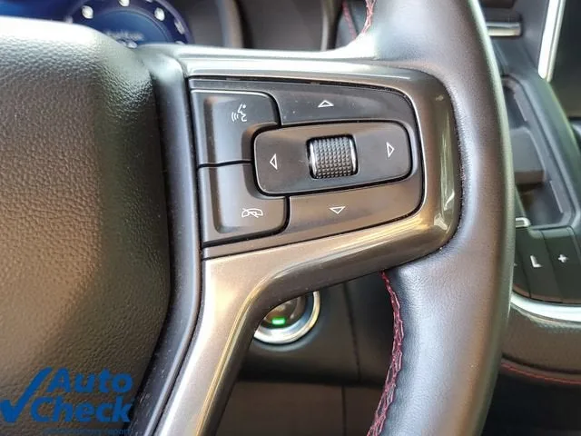 2023 Chevrolet Suburban RST photo 23