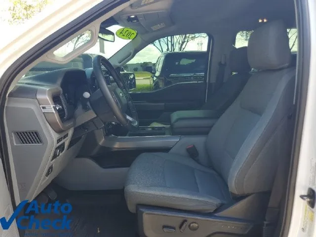 2024 Ford F-150 XLT photo 16