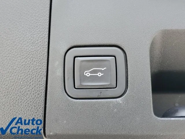 2024 Cadillac XT4 Luxury photo 11