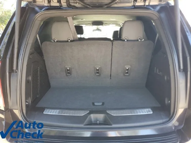 2022 Chevrolet Tahoe Z71 photo 10