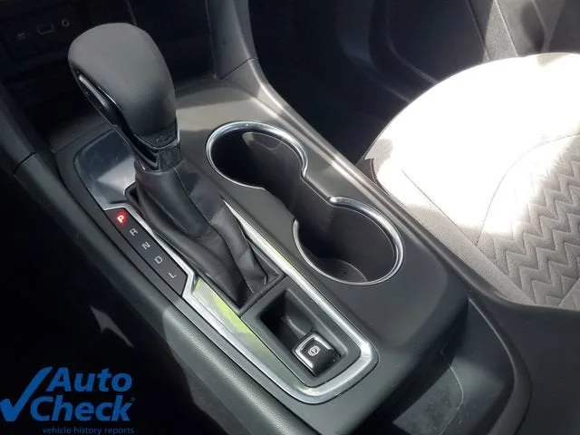 2022 Chevrolet Equinox LS photo 25