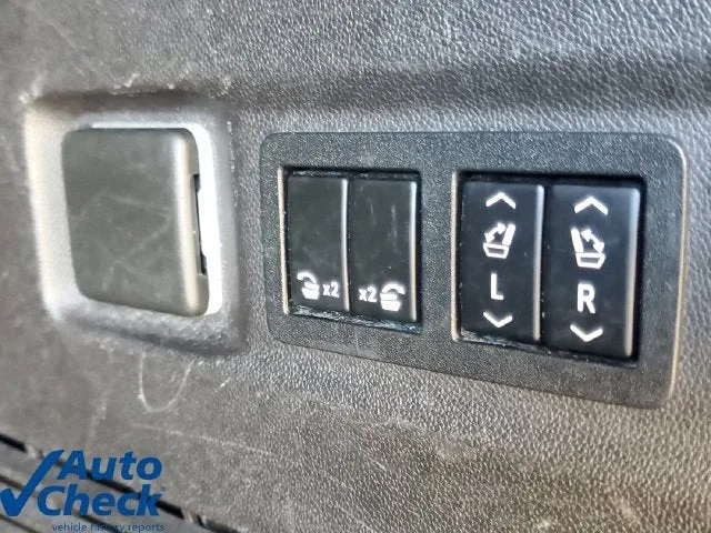2021 Chevrolet Tahoe RST photo 11