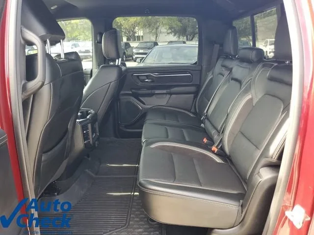 2022 RAM 1500 Laramie photo 11