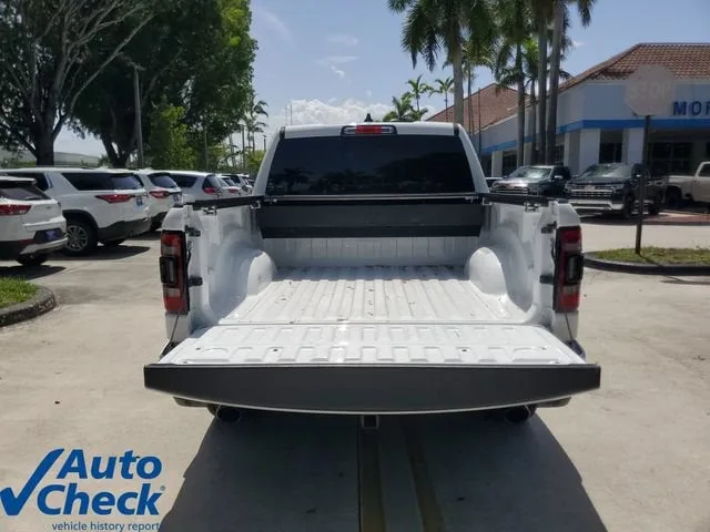 2023 RAM 1500 Limited photo 12