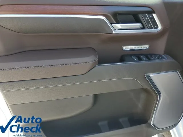 2026 GMC Sierra 1500 Denali photo 19