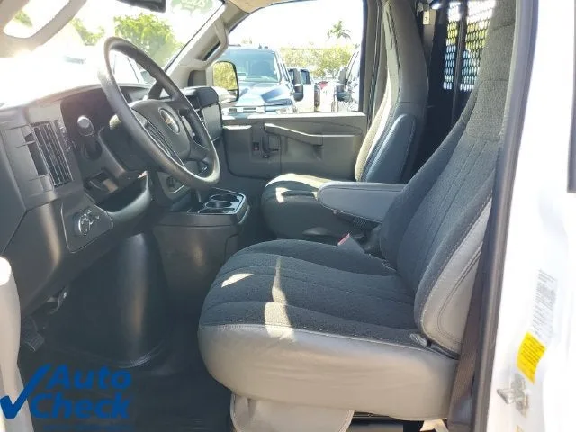 2025 Chevrolet Express Cargo WT photo 11
