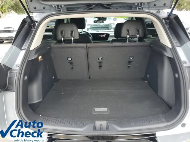 2025 Buick Encore GX Sport Touring photo 10