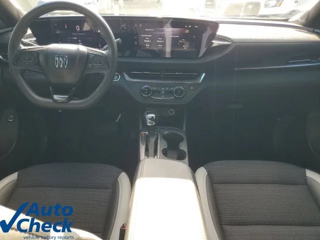 2024 Buick Envista Preferred photo 15