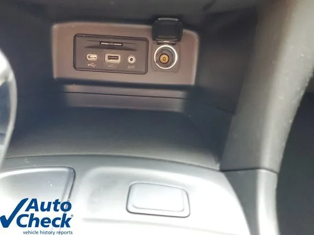 2022 Chevrolet Equinox LT photo 28