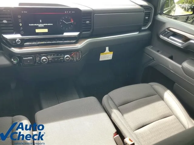 2026 GMC Sierra 1500 Elevation photo 14