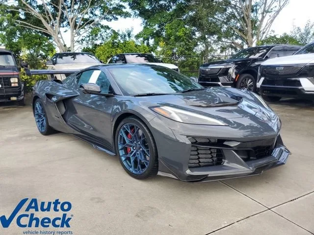 2027 Chevrolet Corvette ZR1 1LZ photo 6